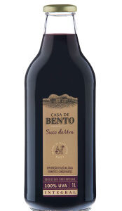 Suco de Uva Natural Tinto Integral Casa de Bento Vidro 1L
